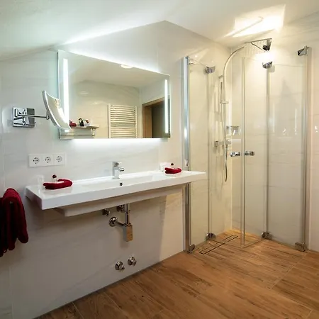 Garni Jägerhof Hotell 3*