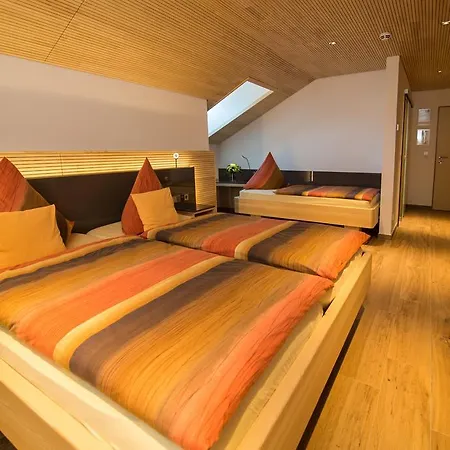 Garni Jaegerhof Hotel 3*