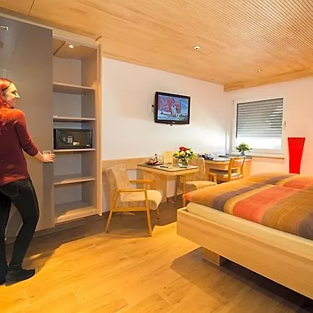 Hotel Garni Jaegerhof 3*