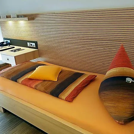 Hotel Garni Jaegerhof 3*