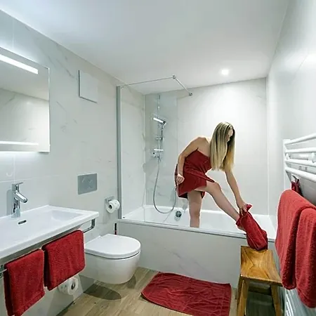 Hotell Garni Jägerhof 3*